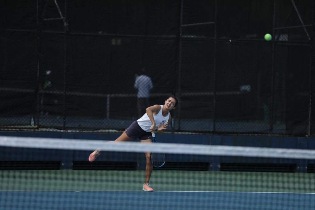 Andrea Weedon avanza ahora también como entrenadora.
